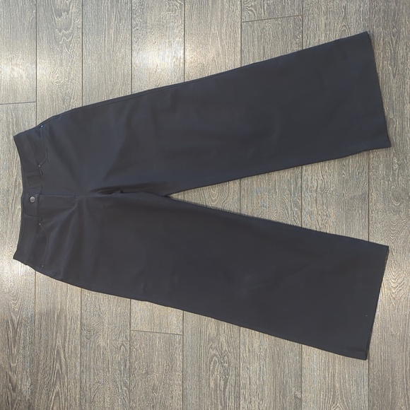 Lululemon City Sleek 5 Pocket Wide-Leg High-Rise Pant Black - Picture 4 of 10